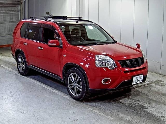 NISSAN X-Trail thumbnail 4