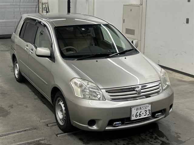 TOYOTA Raum thumbnail 7
