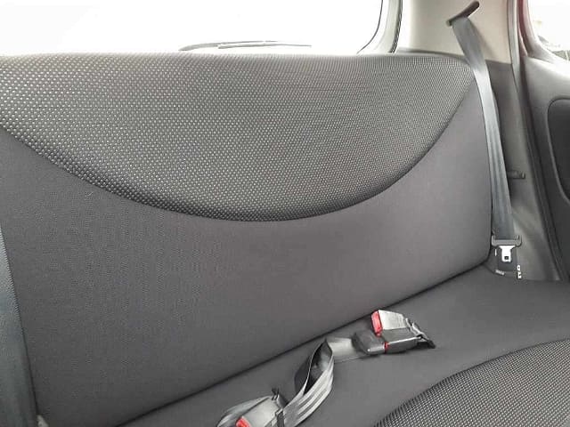 TOYOTA Vitz thumbnail 5