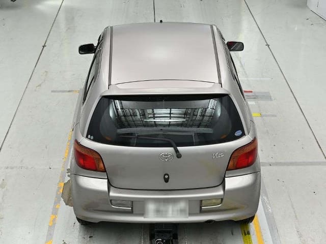 TOYOTA Vitz thumbnail 8