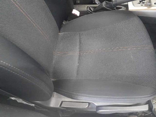 SUBARU Forester thumbnail 4