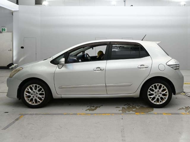TOYOTA Blade thumbnail 5
