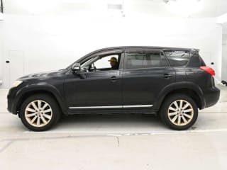 2011 TOYOTA Vanguard