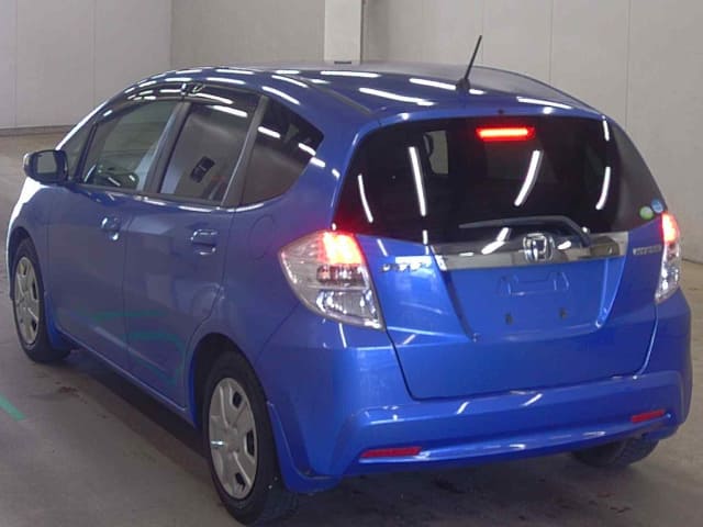 HONDA Fit Hybrid thumbnail 5