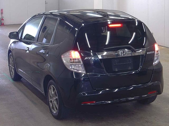 HONDA Fit Hybrid thumbnail 5