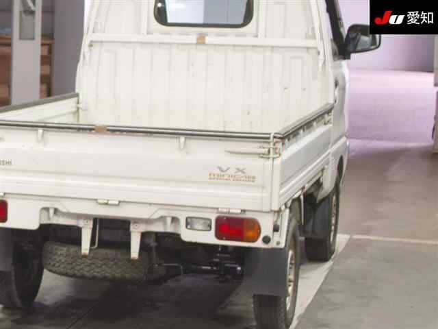 MITSUBISHI Minicab Truck thumbnail 8
