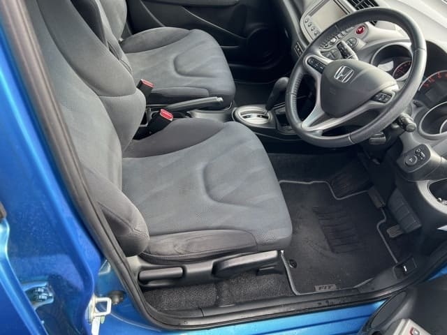HONDA Fit thumbnail 3