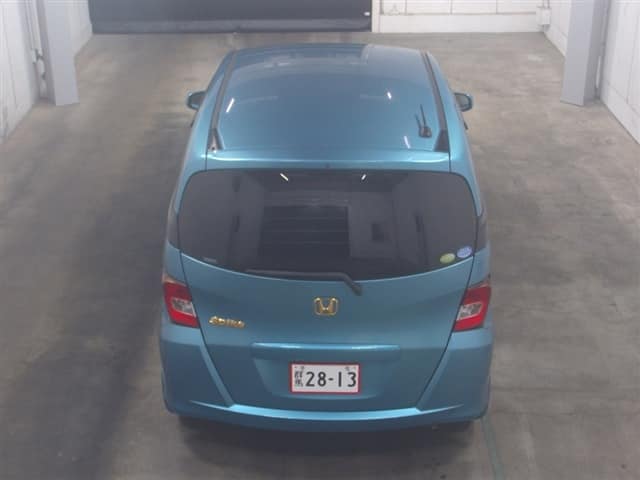 HONDA Freed Spike thumbnail 7