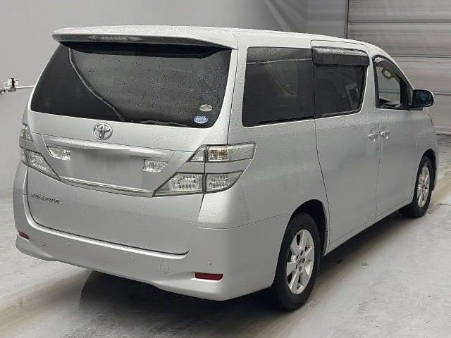 TOYOTA Vellfire thumbnail 2