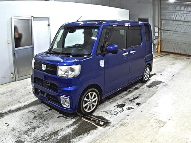 DAIHATSU WAKE