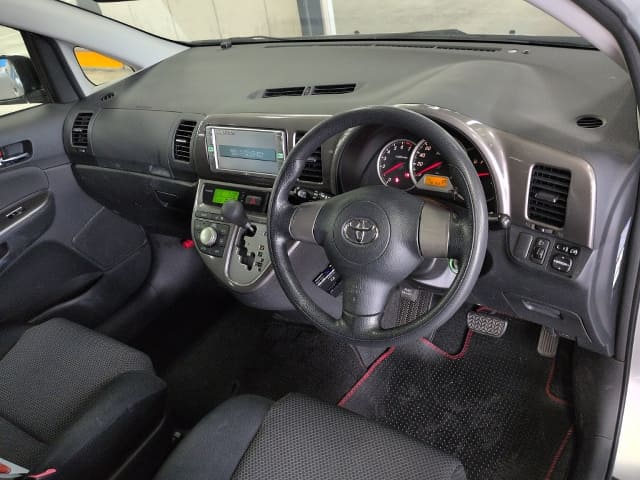 TOYOTA Wish thumbnail 53