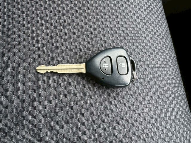 TOYOTA Wish thumbnail 57