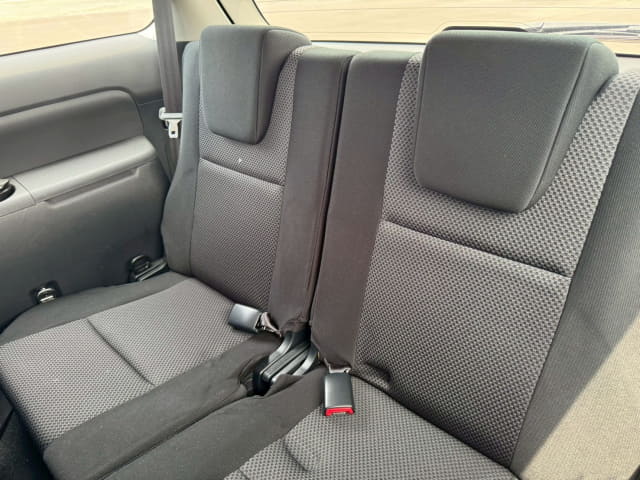 TOYOTA Wish thumbnail 29