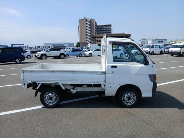 DAIHATSU Hijet Truck thumbnail 6