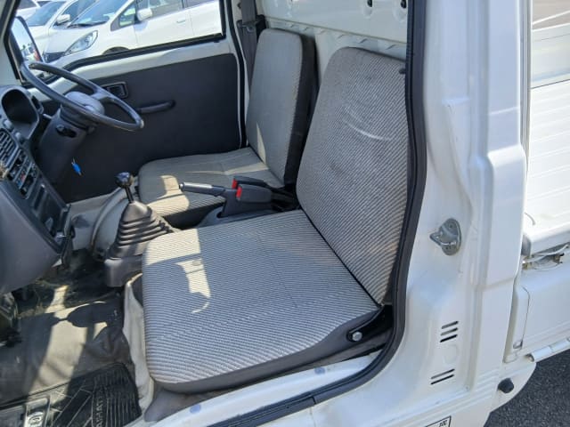 DAIHATSU Hijet Truck thumbnail 18