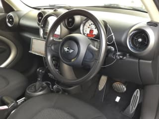 2011 BMW MINI