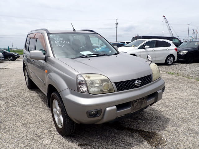 NISSAN X-Trail thumbnail 7