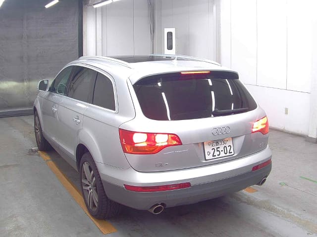 AUDI Q7 thumbnail 3