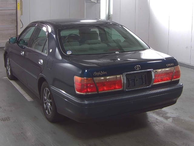 TOYOTA Crown thumbnail 6