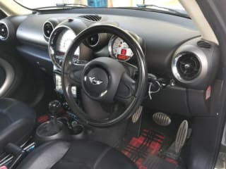 2011 BMW MINI