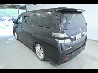 2010 TOYOTA Vellfire