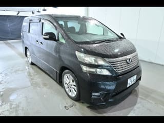 2010 TOYOTA Vellfire