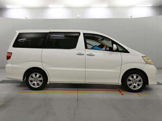 2005 TOYOTA Alphard