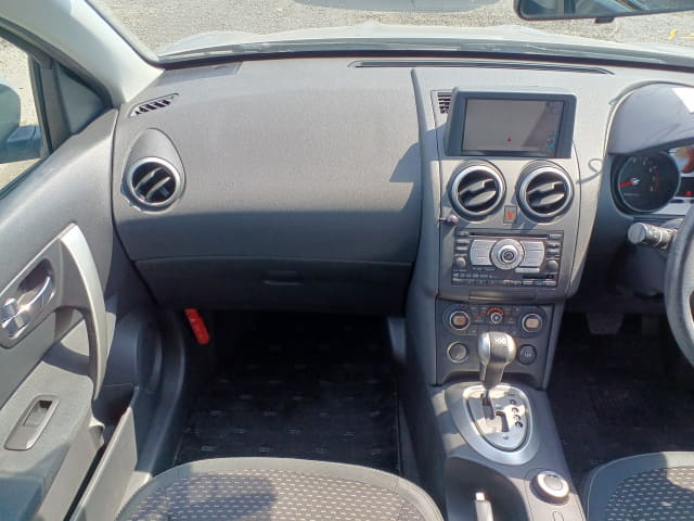 NISSAN Dualis thumbnail 32