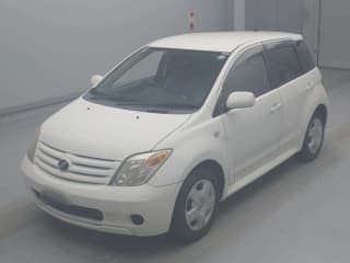 2005 TOYOTA IST