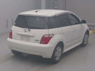 2005 TOYOTA IST