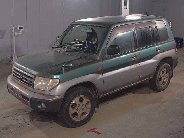 MITSUBISHI Pajero iO