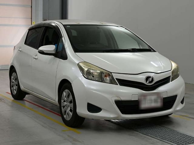 TOYOTA Vitz thumbnail 7