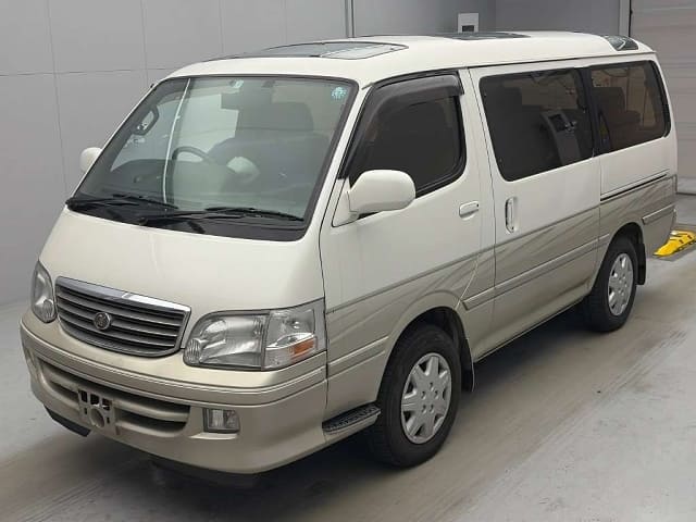 TOYOTA Hiace Wagon