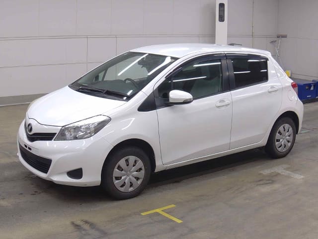 TOYOTA Vitz