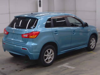 2010 MITSUBISHI RVR