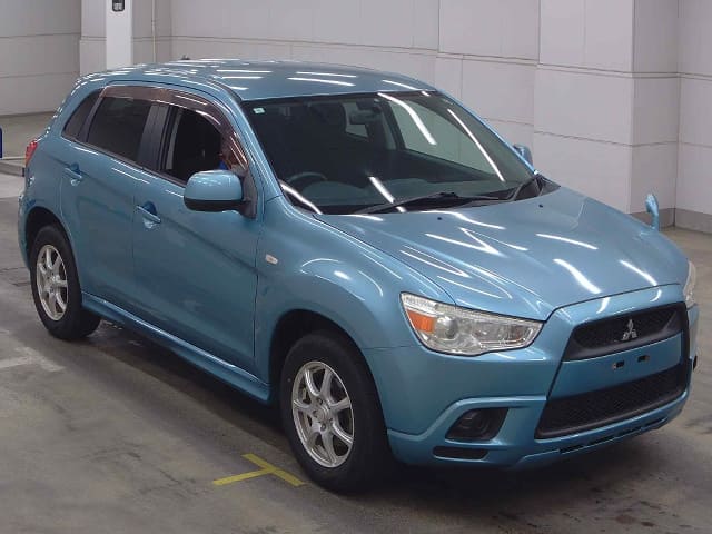 MITSUBISHI RVR thumbnail 6