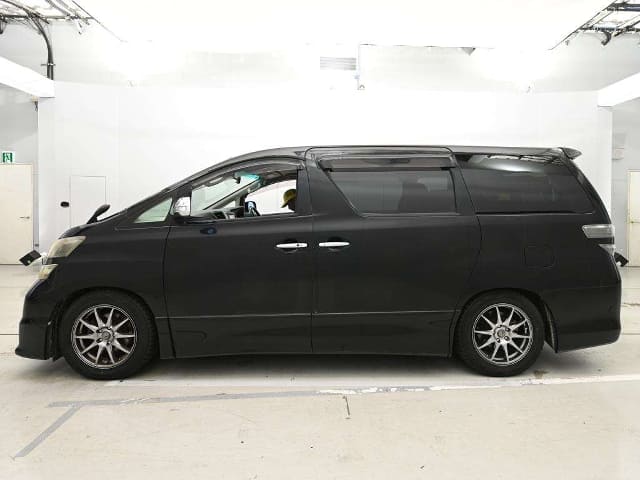 TOYOTA Vellfire thumbnail 4