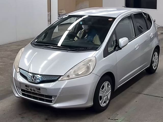 HONDA Fit Hybrid,;