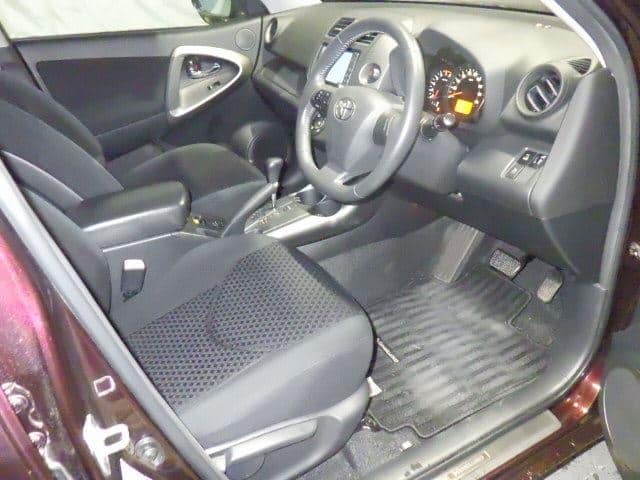 TOYOTA Vanguard thumbnail 4