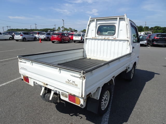 MITSUBISHI Minicab Truck thumbnail 5