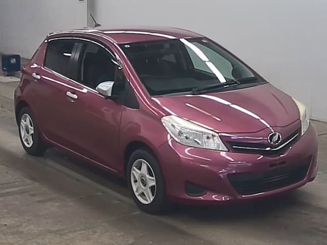 TOYOTA Vitz thumbnail 6