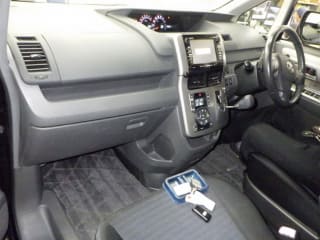 2008 TOYOTA Voxy