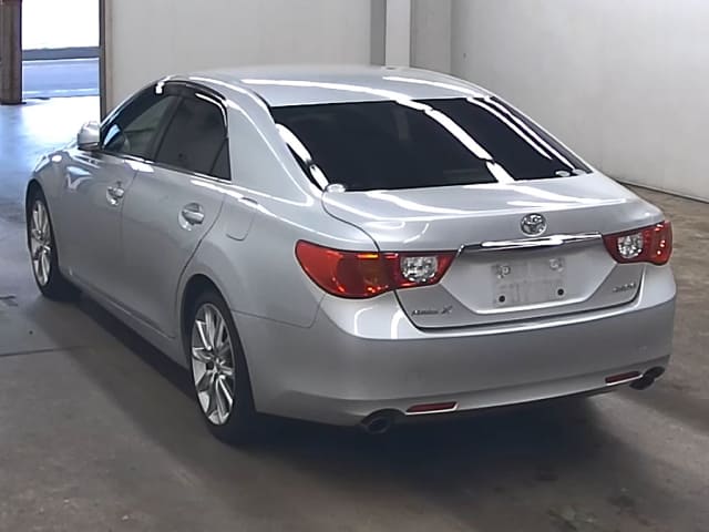 TOYOTA Mark X thumbnail 3