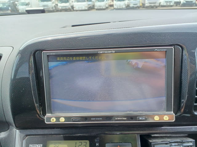 TOYOTA Wish thumbnail 40