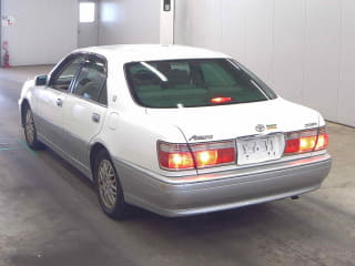 2001 TOYOTA Crown
