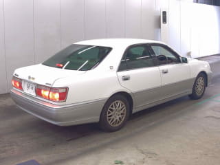 2001 TOYOTA Crown