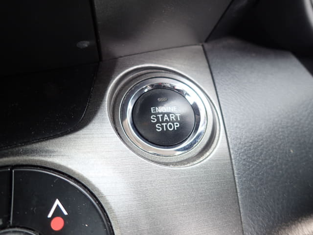 TOYOTA RAV4 thumbnail 38