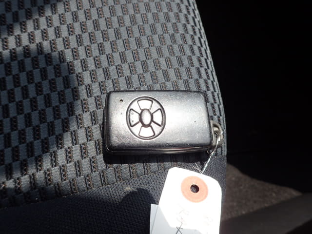 TOYOTA RAV4 thumbnail 37