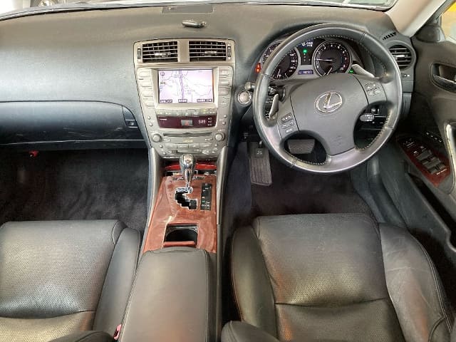 LEXUS IS thumbnail 54