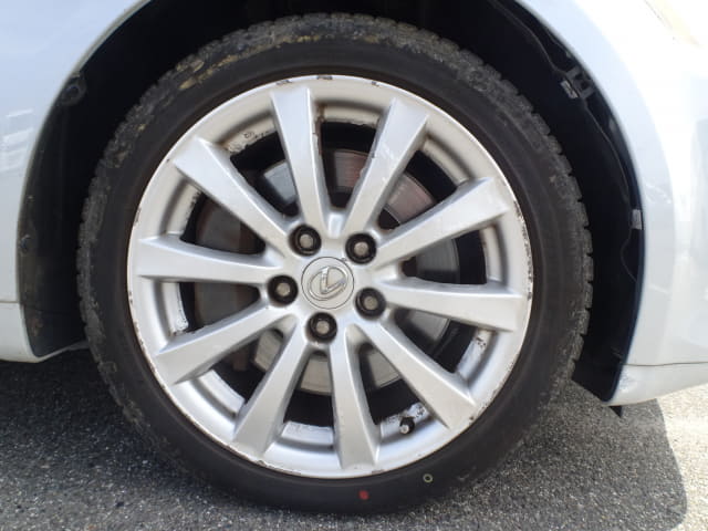 LEXUS IS thumbnail 12